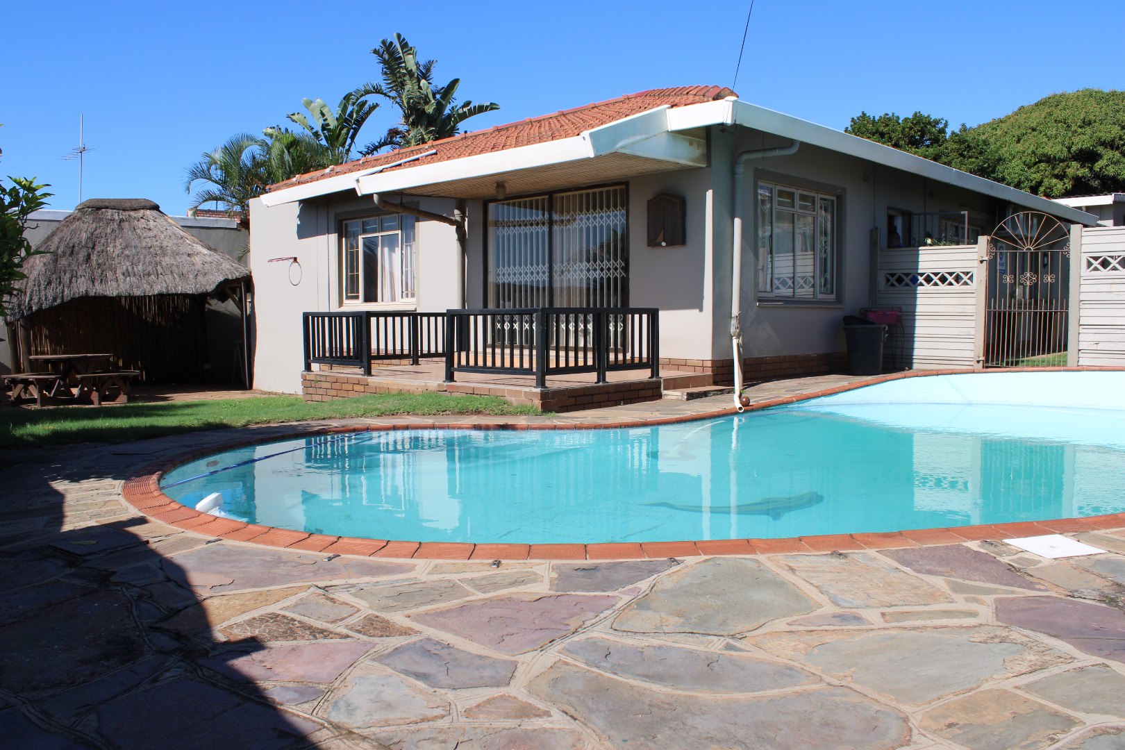 3 Bedroom House To Rent in Bluff RE/MAX™ of Southern Africa