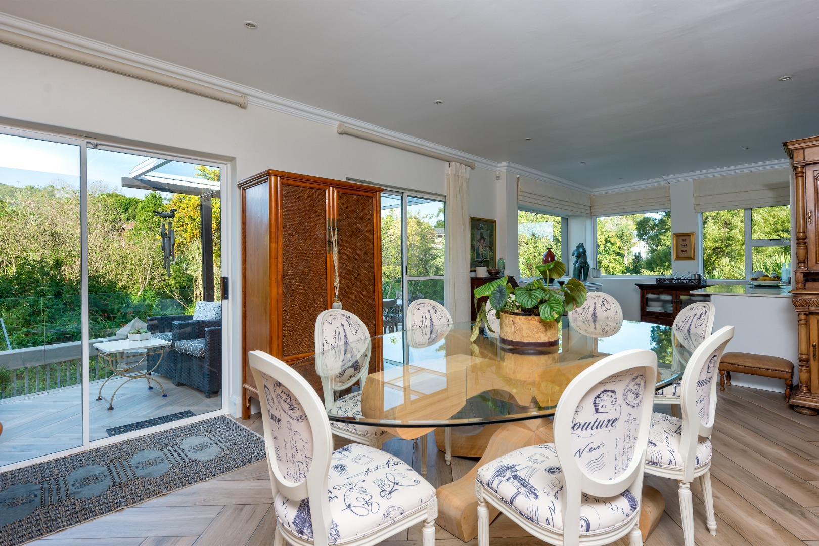 2 Bedroom House For Sale in Glen Barrie RE/MAX™ of Southern Africa