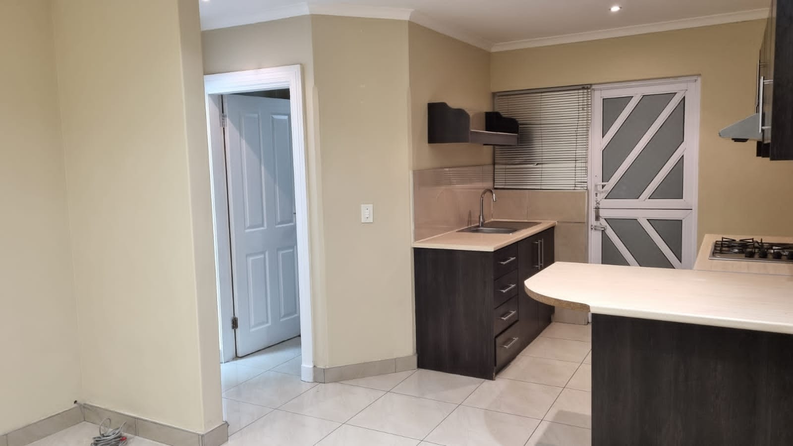 1 Bedroom Apartment / Flat To Rent in Ottery RE/MAX™ of Southern Africa