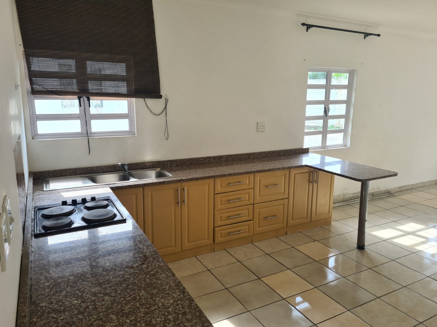 4 Bedroom House For Sale in Malvern RE/MAX™ of Southern Africa