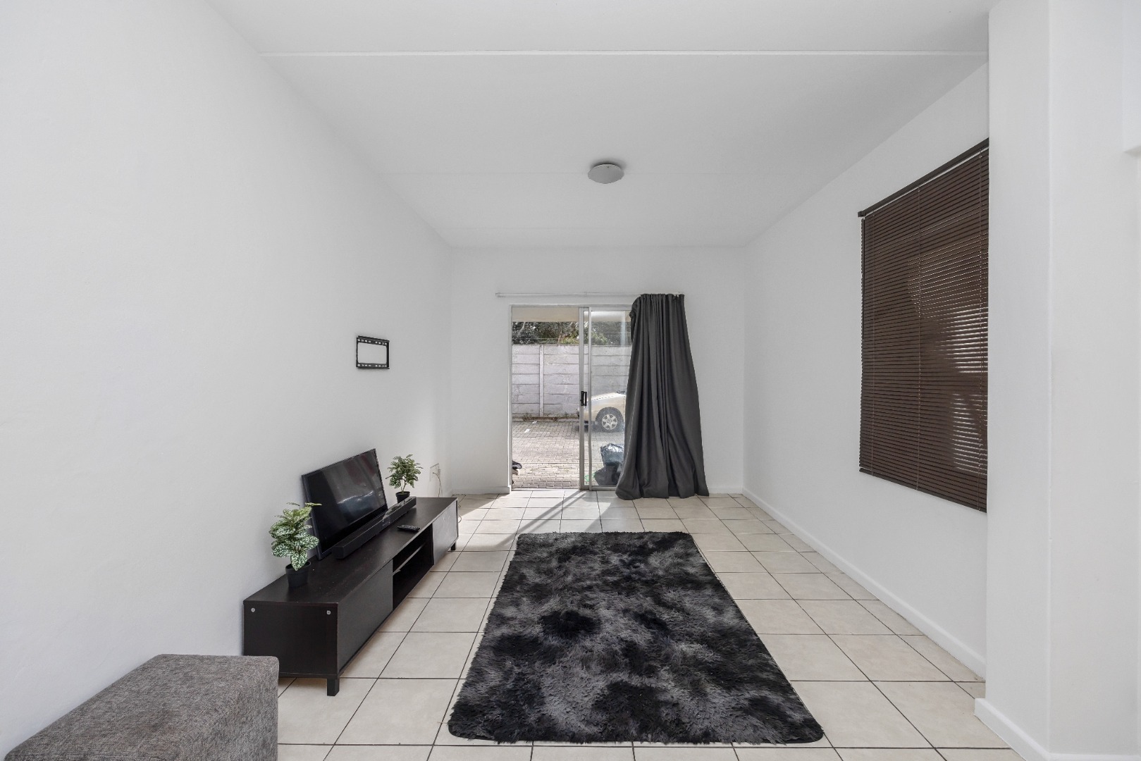 2 Bedroom Apartment / Flat For Sale in Thornton RE/MAX™ of Southern