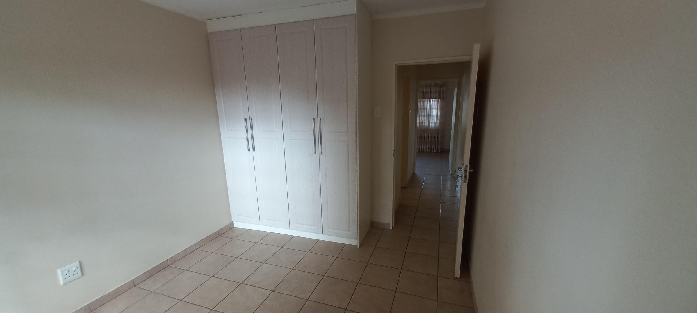 2 Bedroom Apartment / Flat For Sale in Pelham RE/MAX™ of Southern Africa