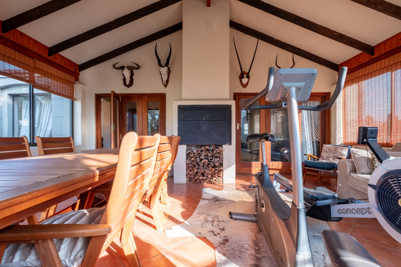 4 Bedroom House For Sale in Eagles Landing RE/MAX™ of Southern Africa