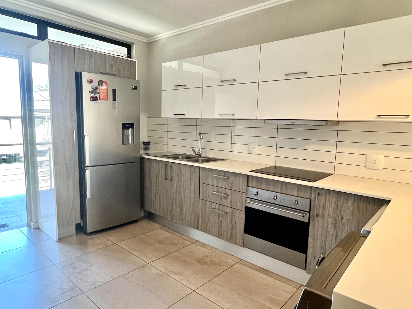 2 Bedroom Apartment / Flat To Rent in Dunkeld West RE/MAX™ of