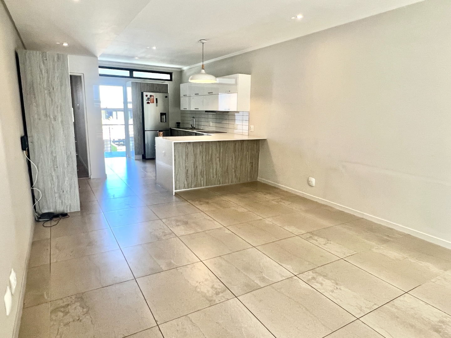 2 Bedroom Apartment / Flat To Rent in Dunkeld West RE/MAX™ of