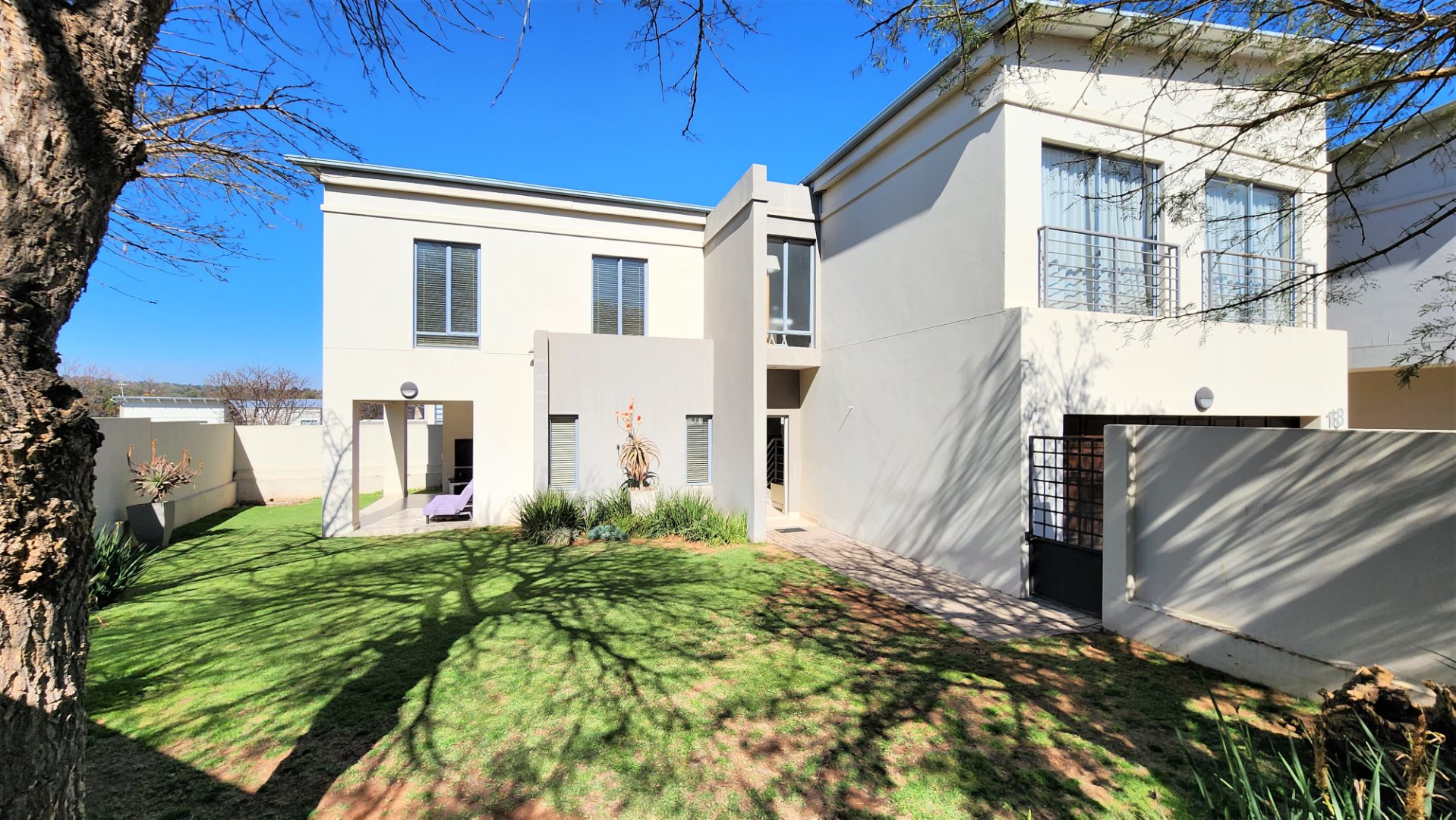 Apartments and houses to rent in Fourways, Sandton RE/MAX