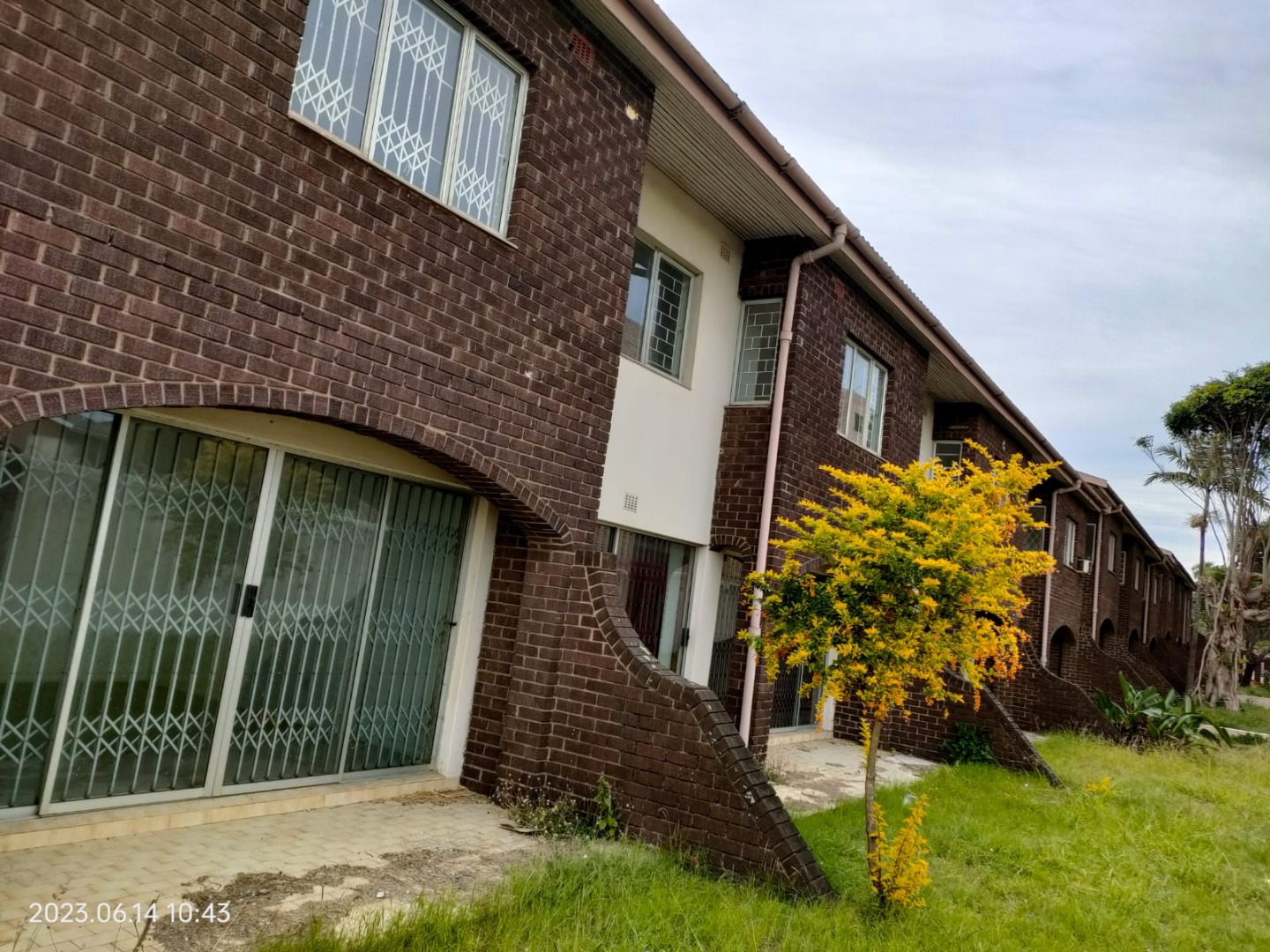30 Bedroom Apartment / Flat For Sale in Isipingo Beach RE/MAX™ of Southern Africa