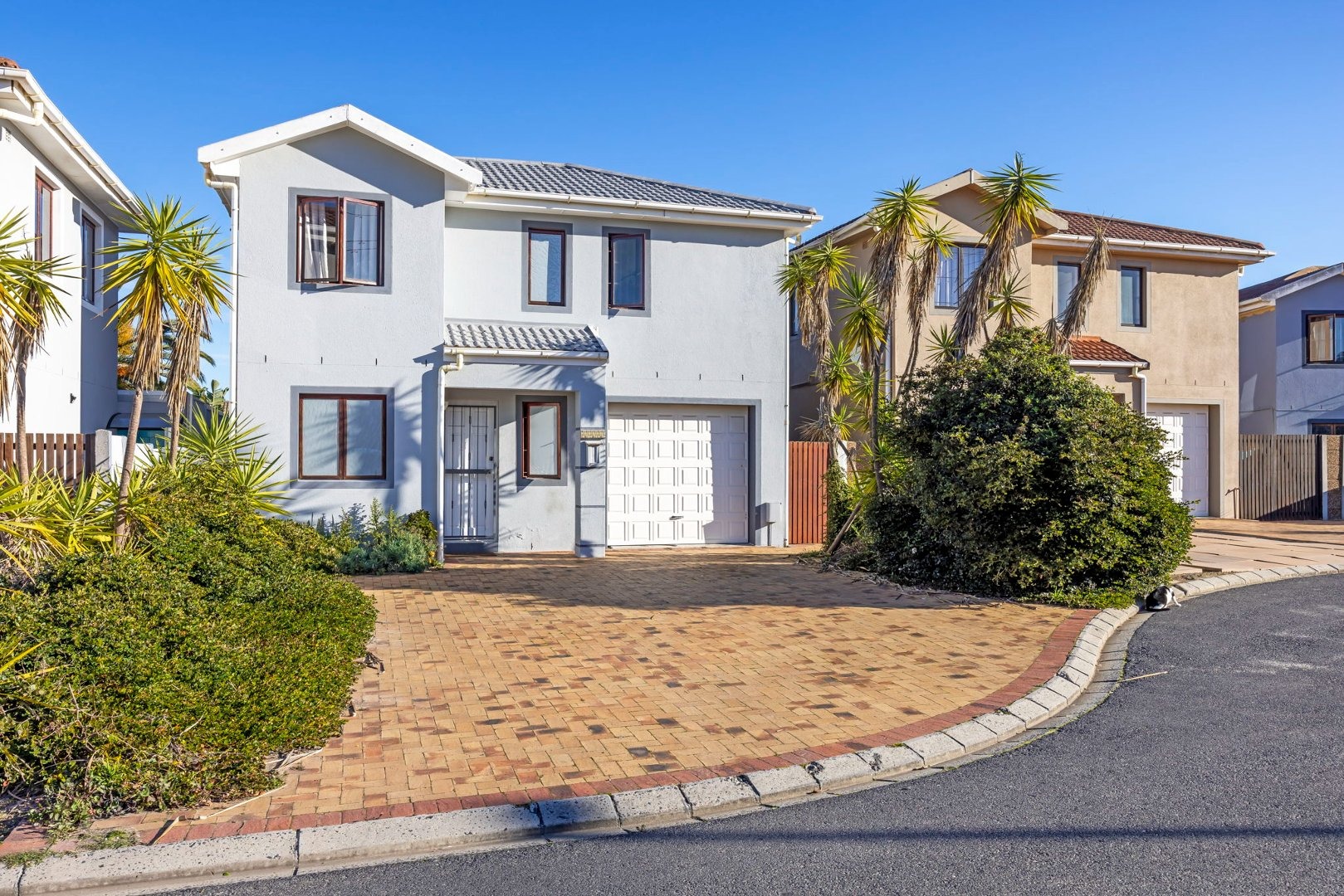 3 Bedroom House For Sale in Langeberg Ridge RE/MAX™ of Southern Africa