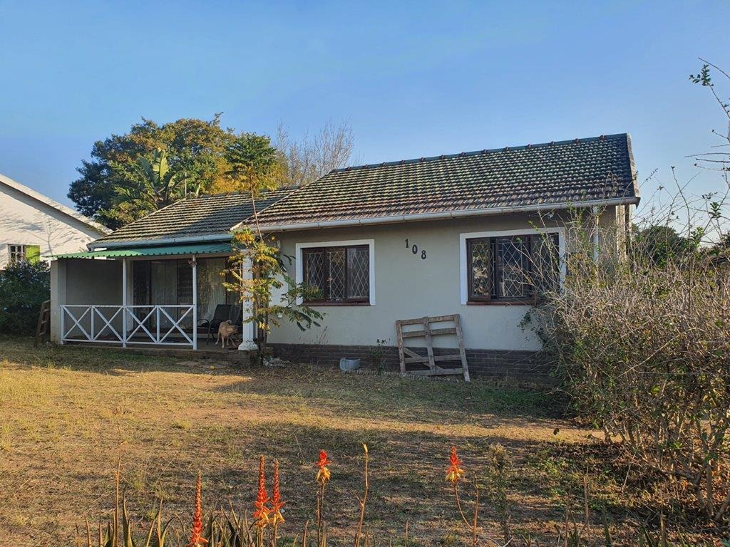 3 Bedroom House For Sale in Epworth RE/MAX™ of Southern Africa