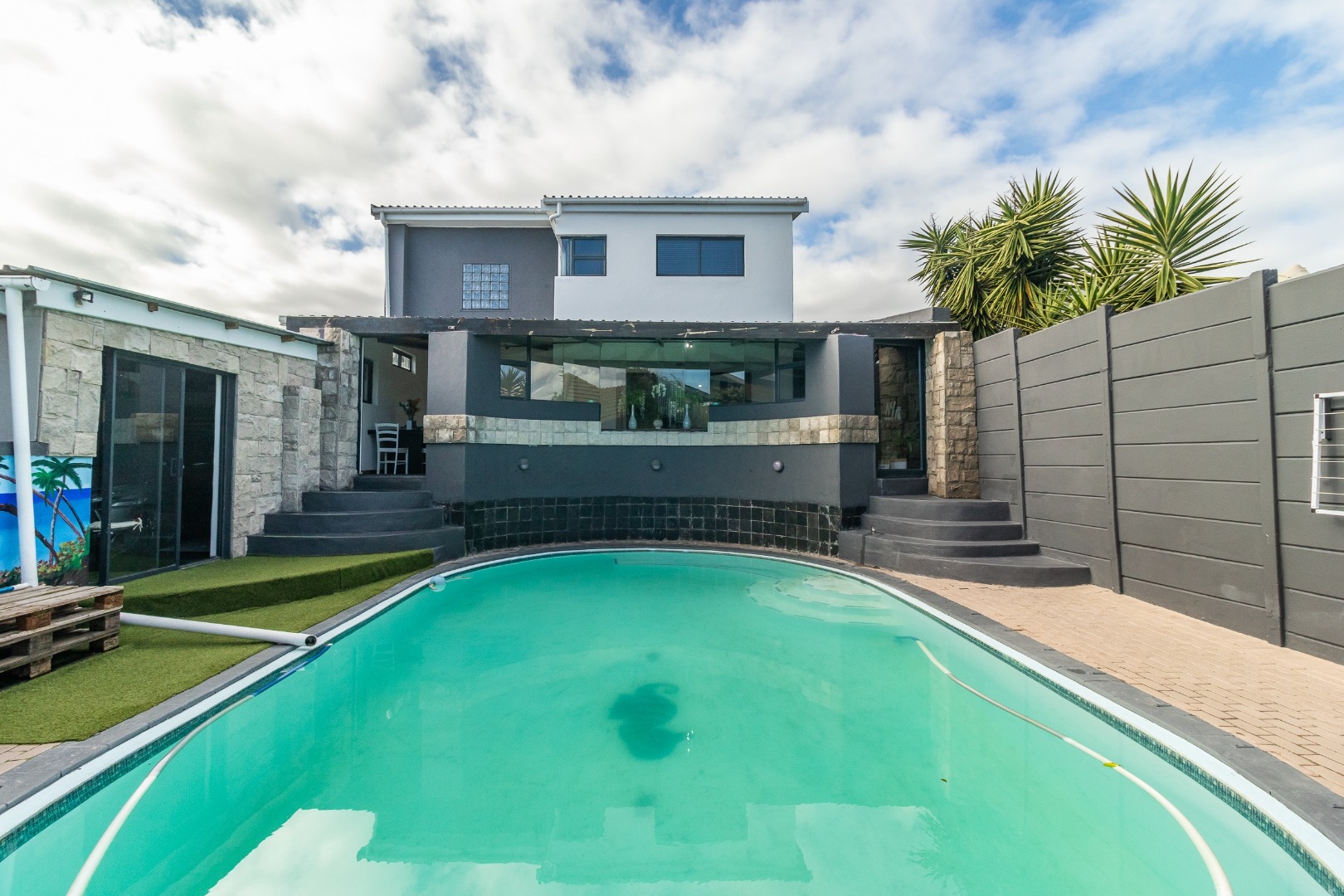 Property for sale in Parow Valley RE/MAX™ of Southern Africa