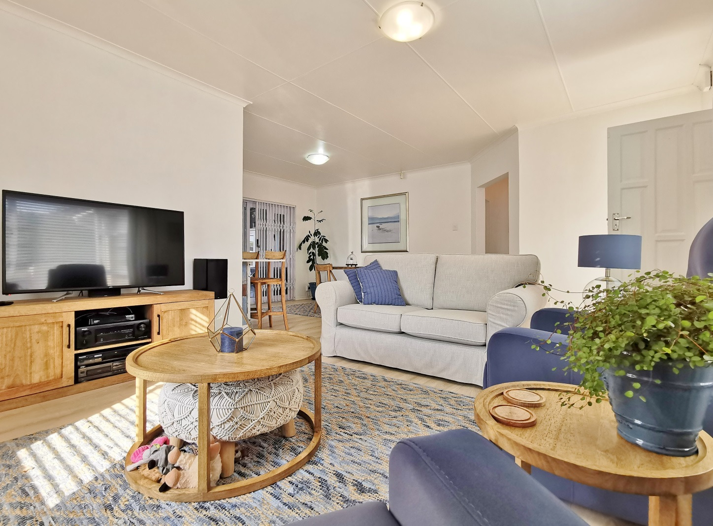 3 Bedroom House For Sale in Charlo RE/MAX™ of Southern Africa