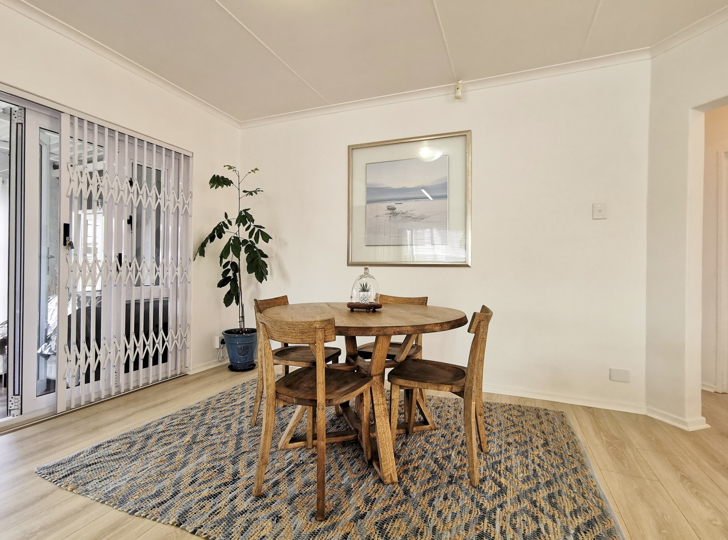 3 Bedroom House For Sale in Charlo RE/MAX™ of Southern Africa