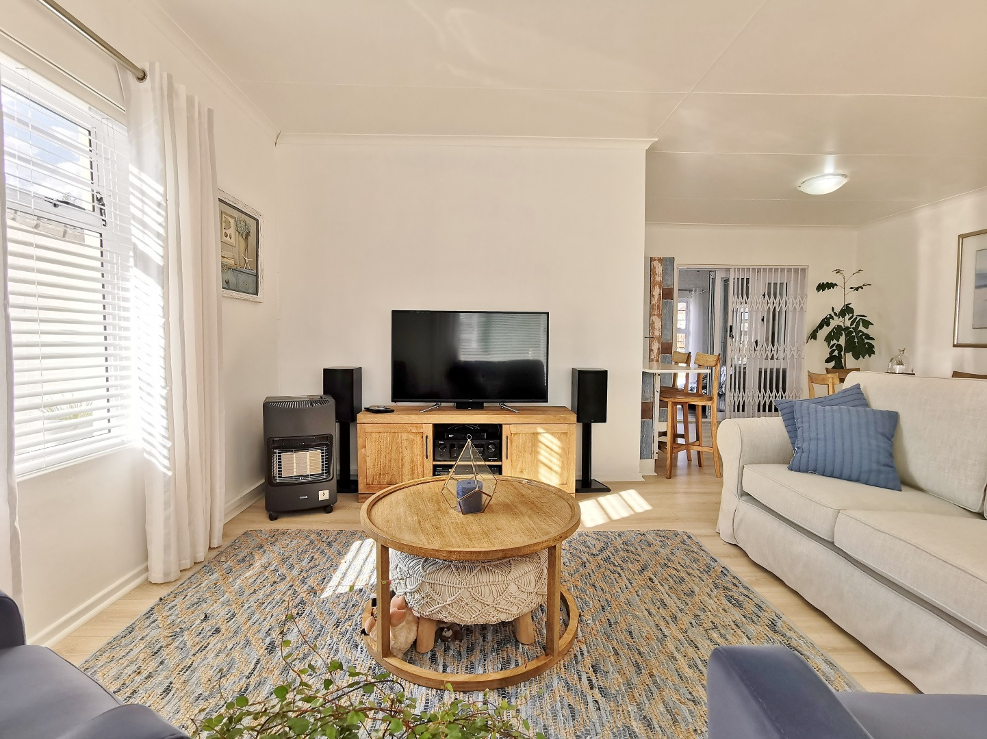 3 Bedroom House For Sale in Charlo RE/MAX™ of Southern Africa