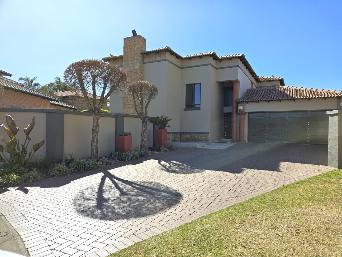 3 Bedroom House For Sale in Sunward Park RE/MAX™ of Southern Africa