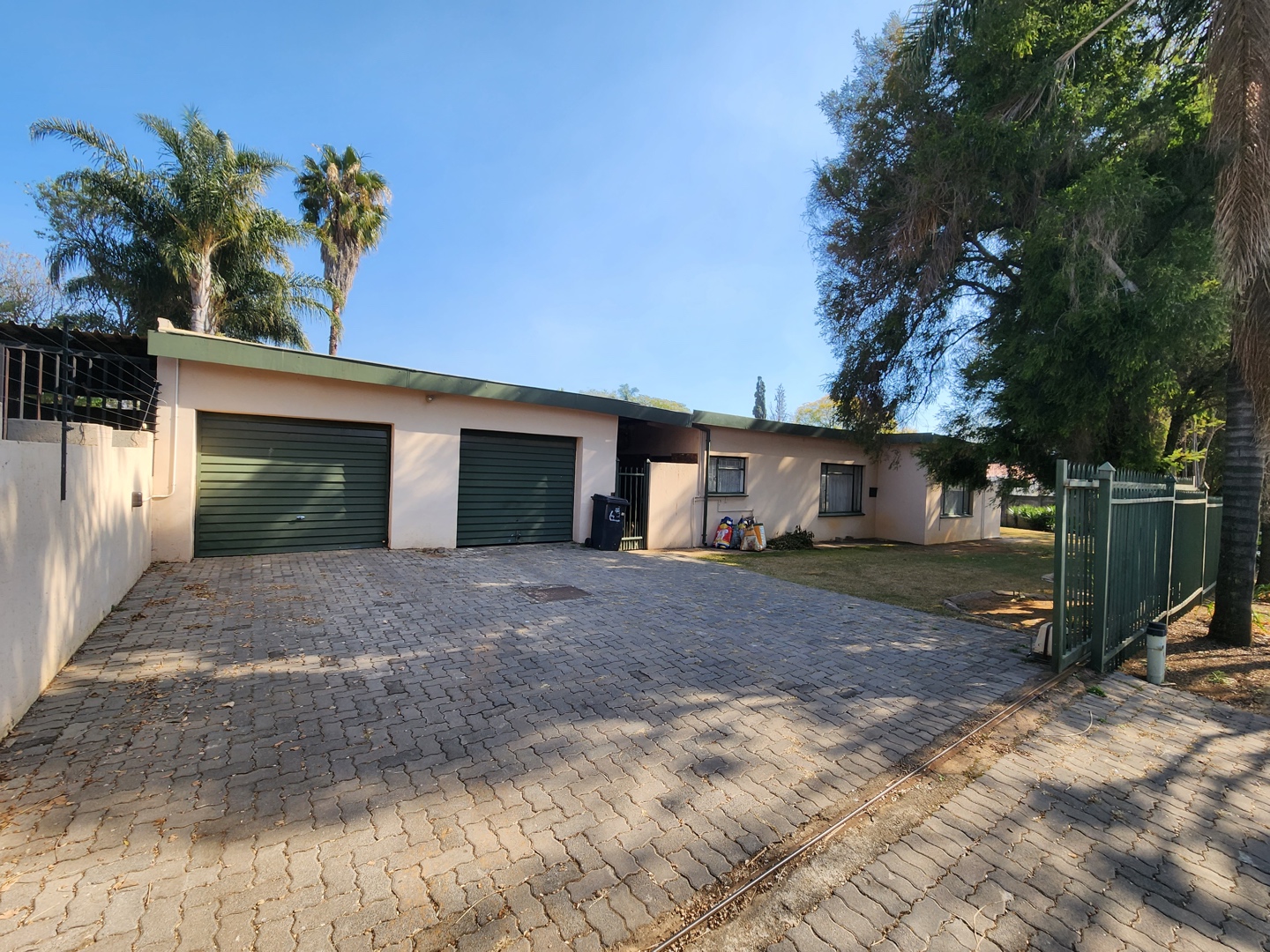 Apartments and houses to rent in East Lynne, Pretoria RE/MAX