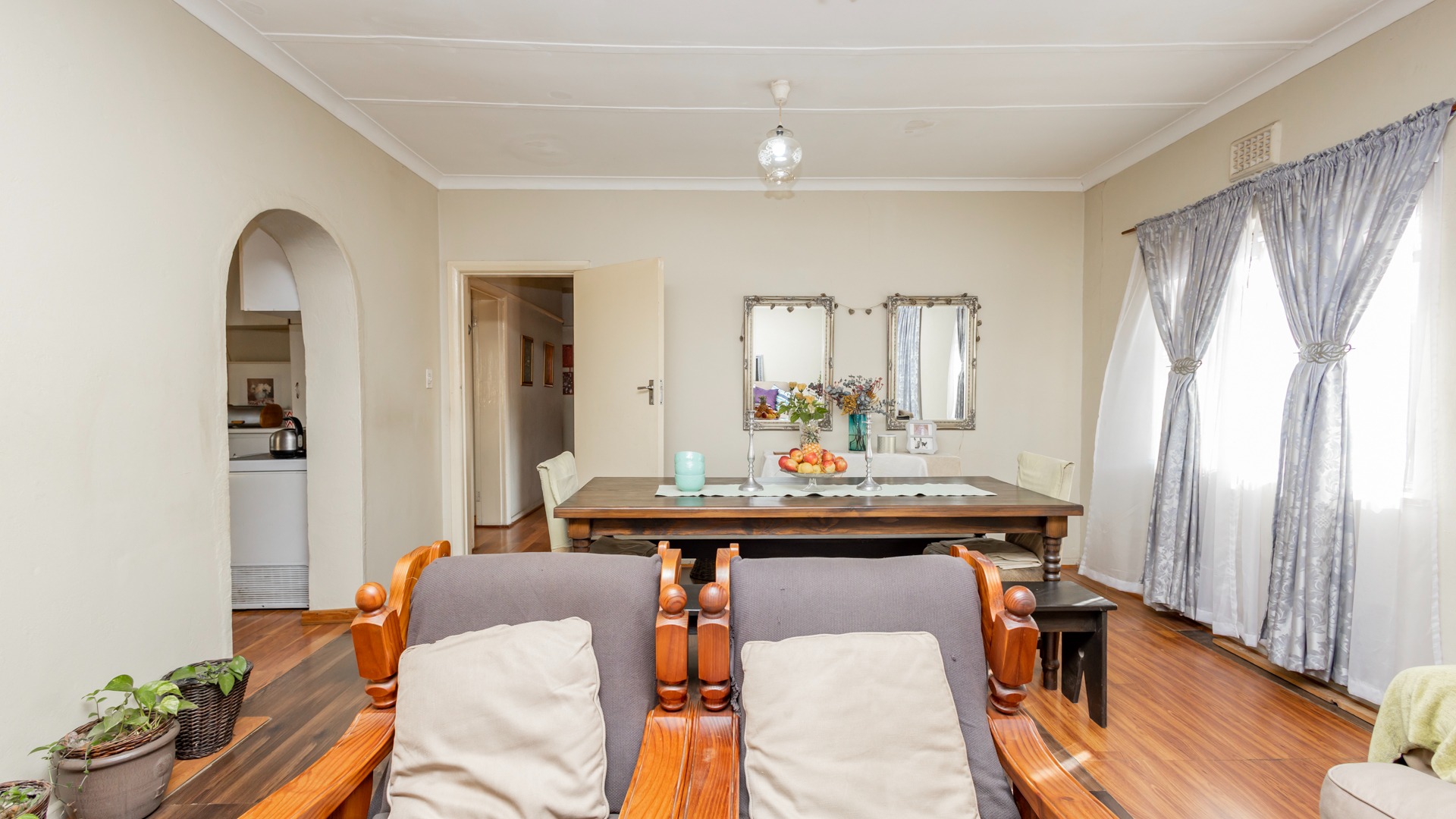 3 Bedroom House For Sale in Fairfield Estate RE/MAX™ of Southern Africa