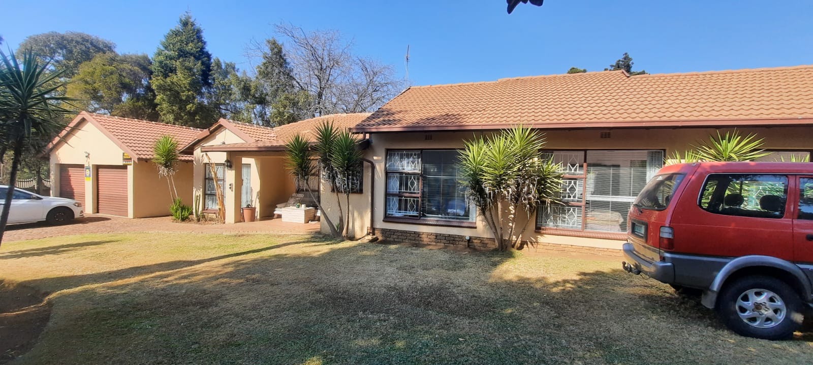3 Bedroom House For Sale in Kibler Park RE/MAX™ of Southern Africa