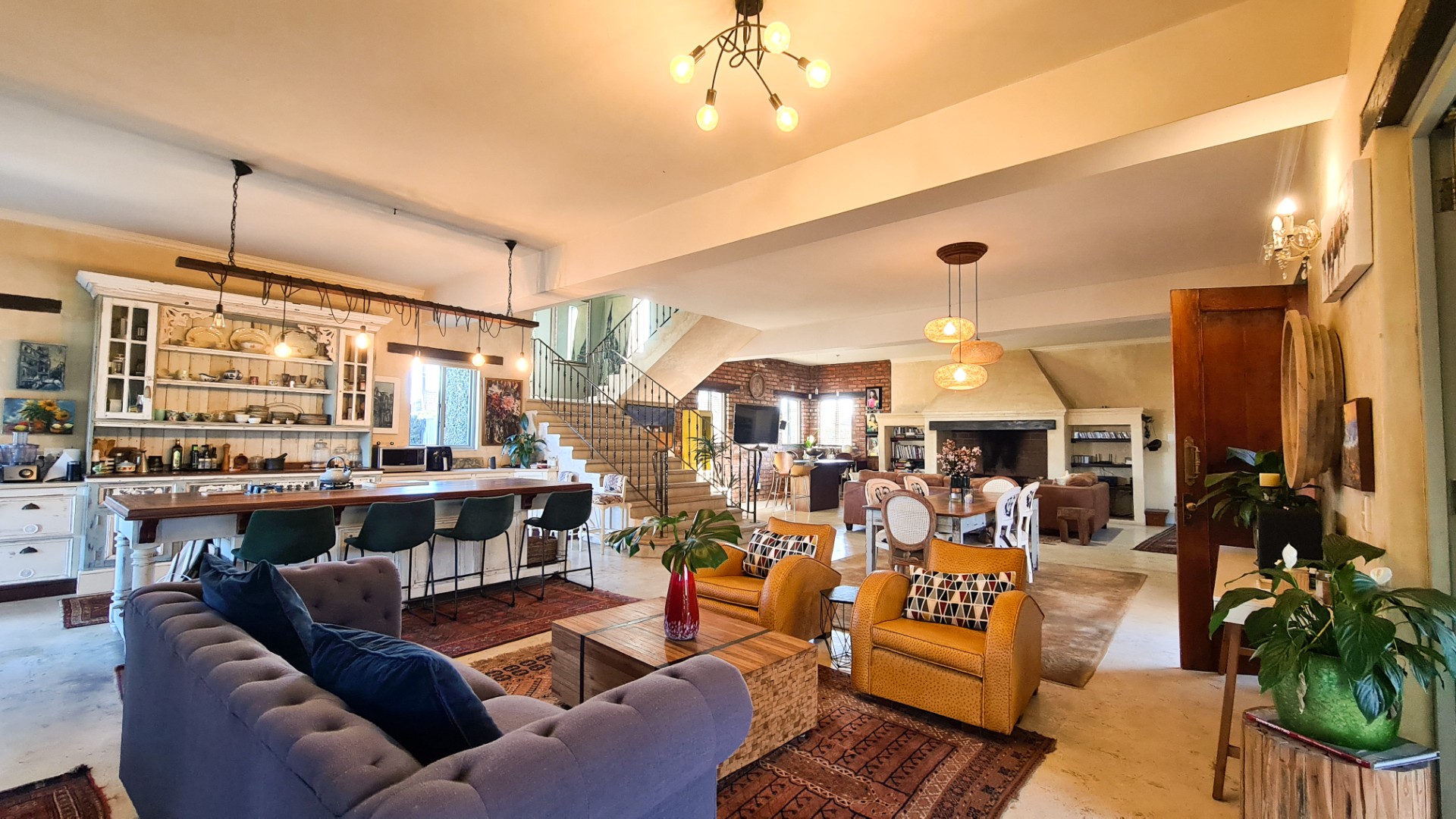 3 Bedroom House For Sale in Bonnie Doon RE/MAX™ of Southern Africa