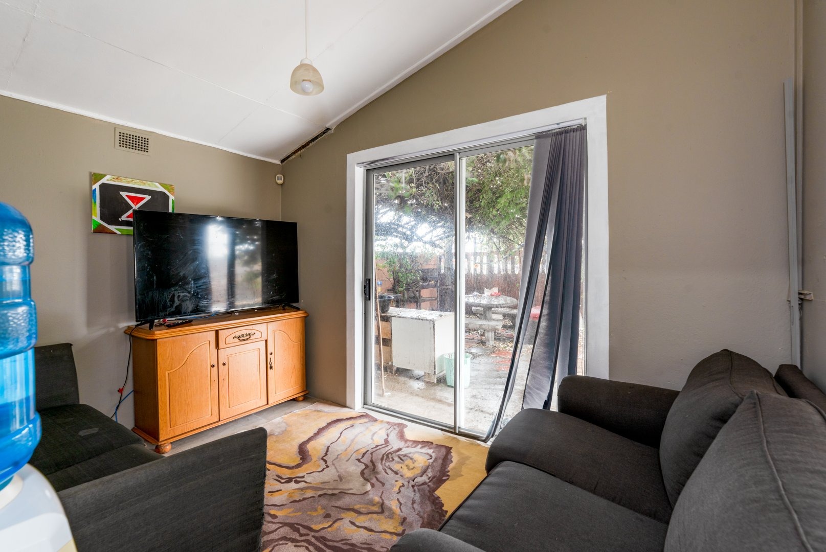 3 Bedroom House For Sale in Grassy Park RE/MAX™ of Southern Africa