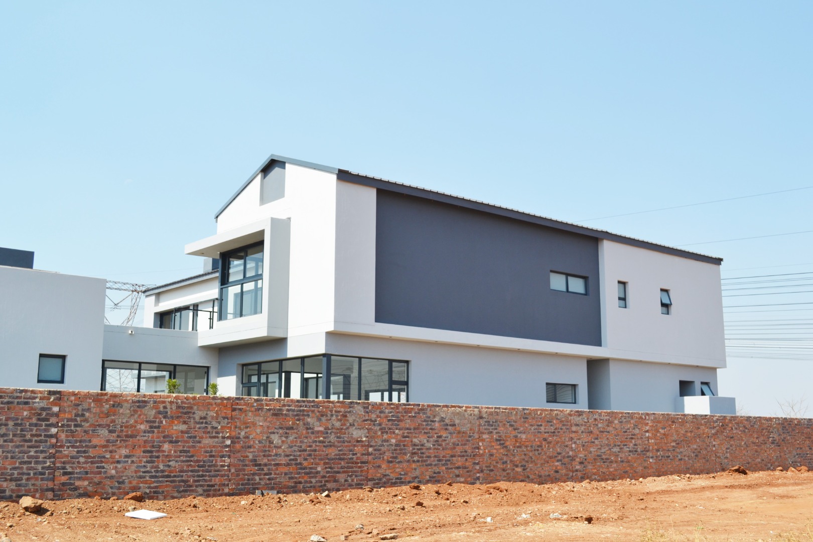 6 Bedroom House For Sale in Midstream Estate RE/MAX™ of Southern Africa