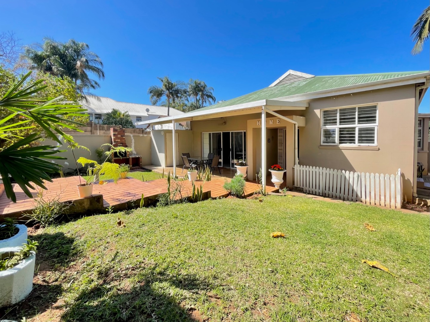 4 Bedroom House For Sale in Windermere RE/MAX™ of Southern Africa