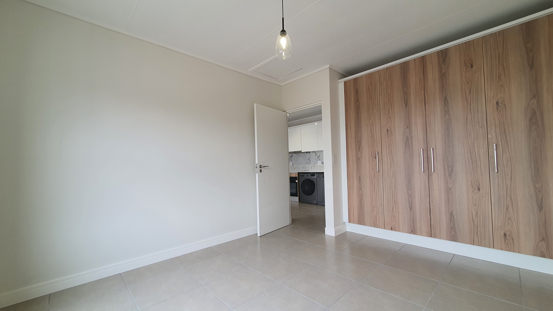 1 Bedroom Apartment / Flat To Rent in Sandown RE/MAX™ of Southern Africa