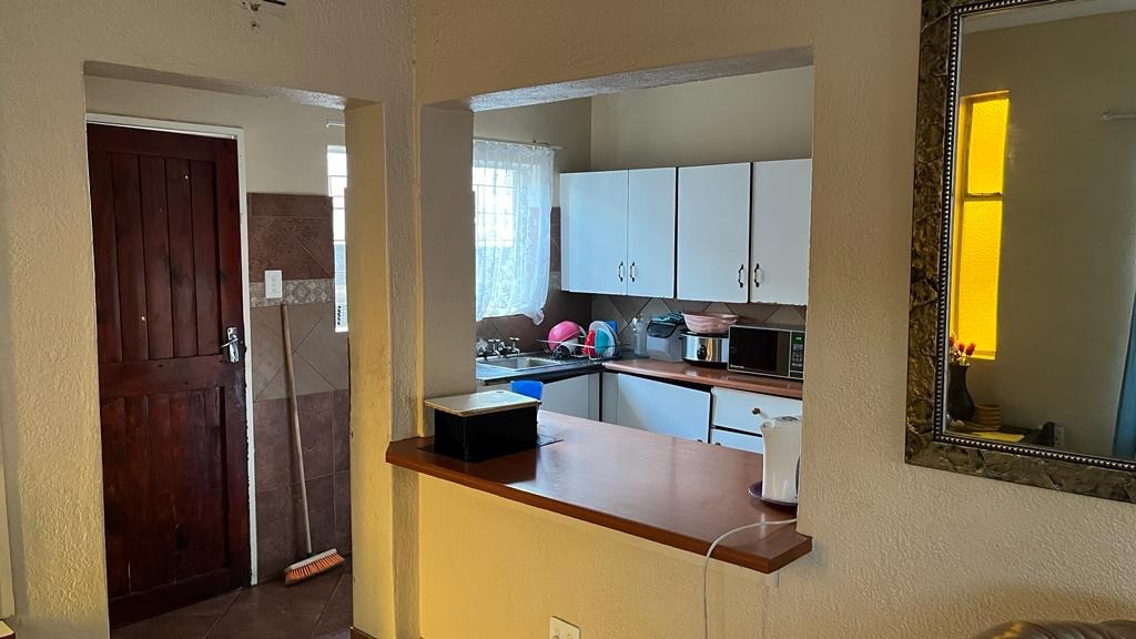 3 Bedroom House For Sale in Rustenburg Central RE/MAX™ of Southern Africa