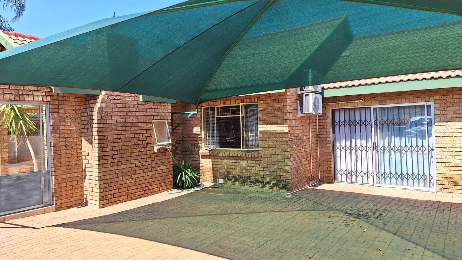 3 Bedroom Townhouse For Sale in Bela Bela RE/MAX™ of Southern Africa