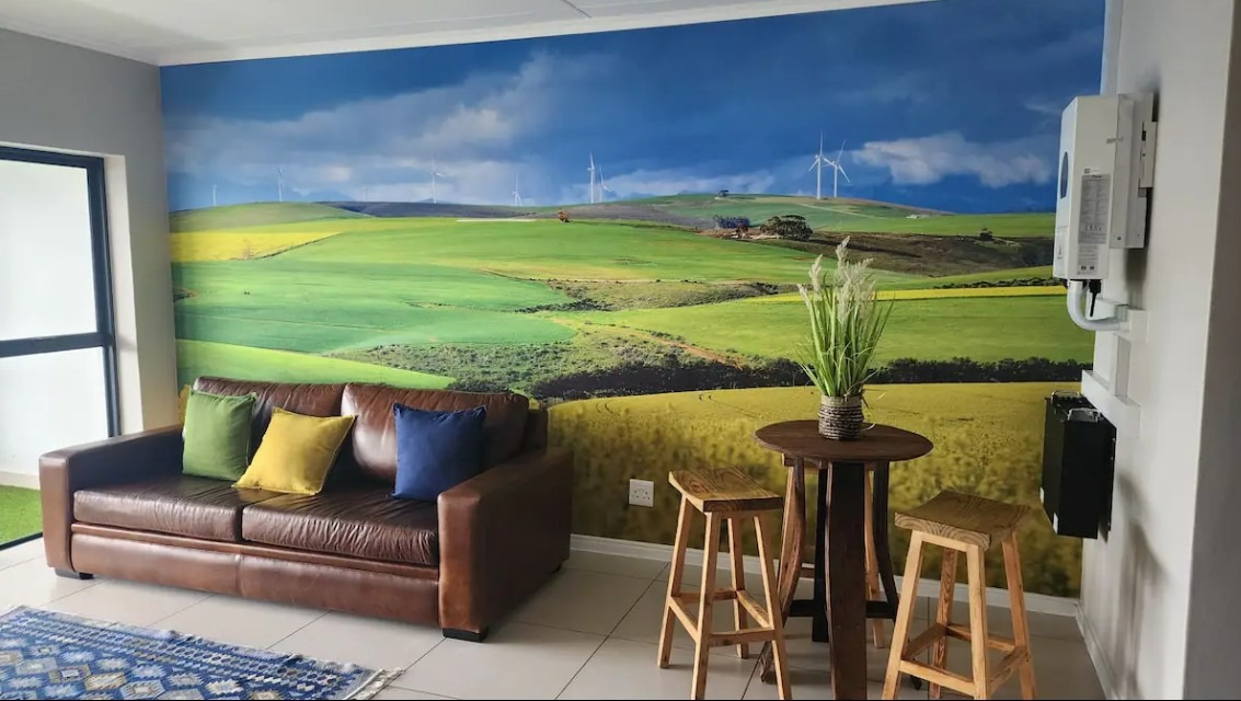 2 Bedroom Apartment / Flat To Rent in De Velde RE/MAX™ of Southern Africa