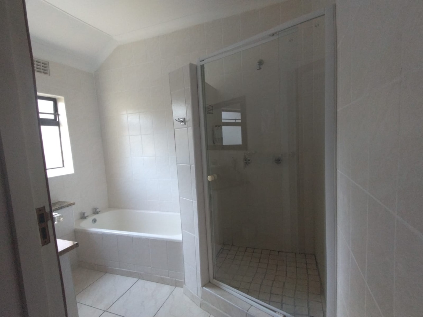 RE/MAX Border East London