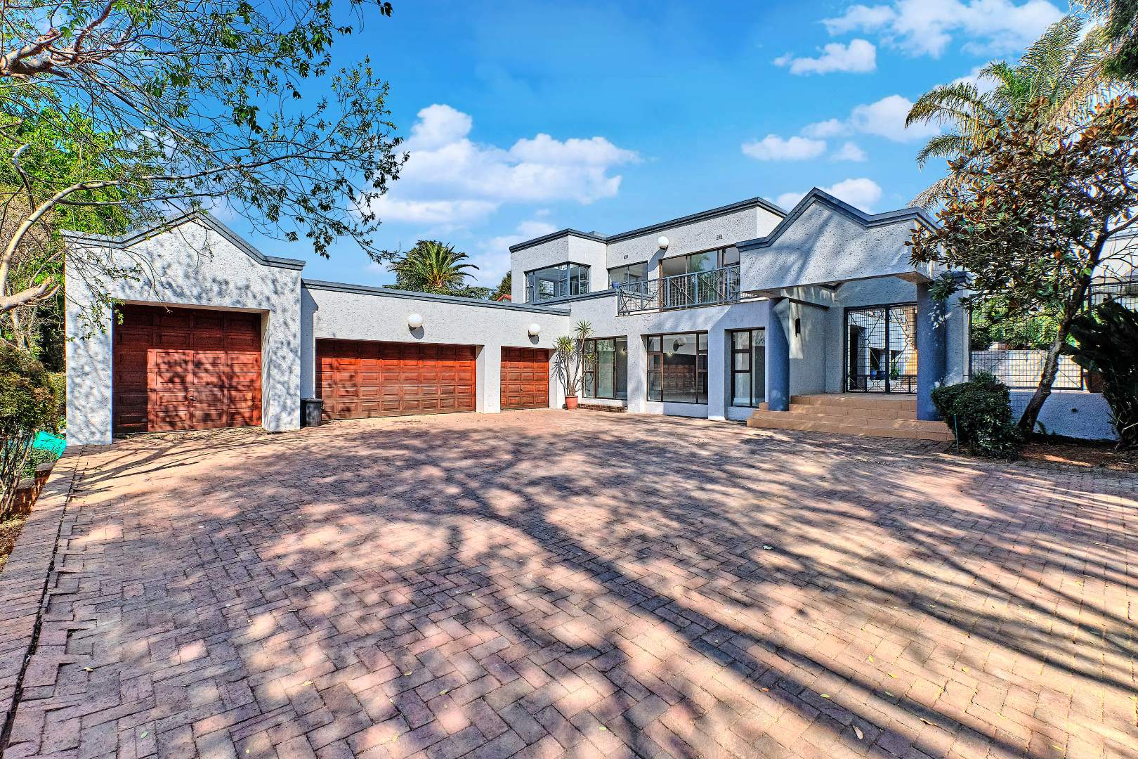 4 Bedroom House For Sale in Fairland RE/MAX™ of Southern Africa