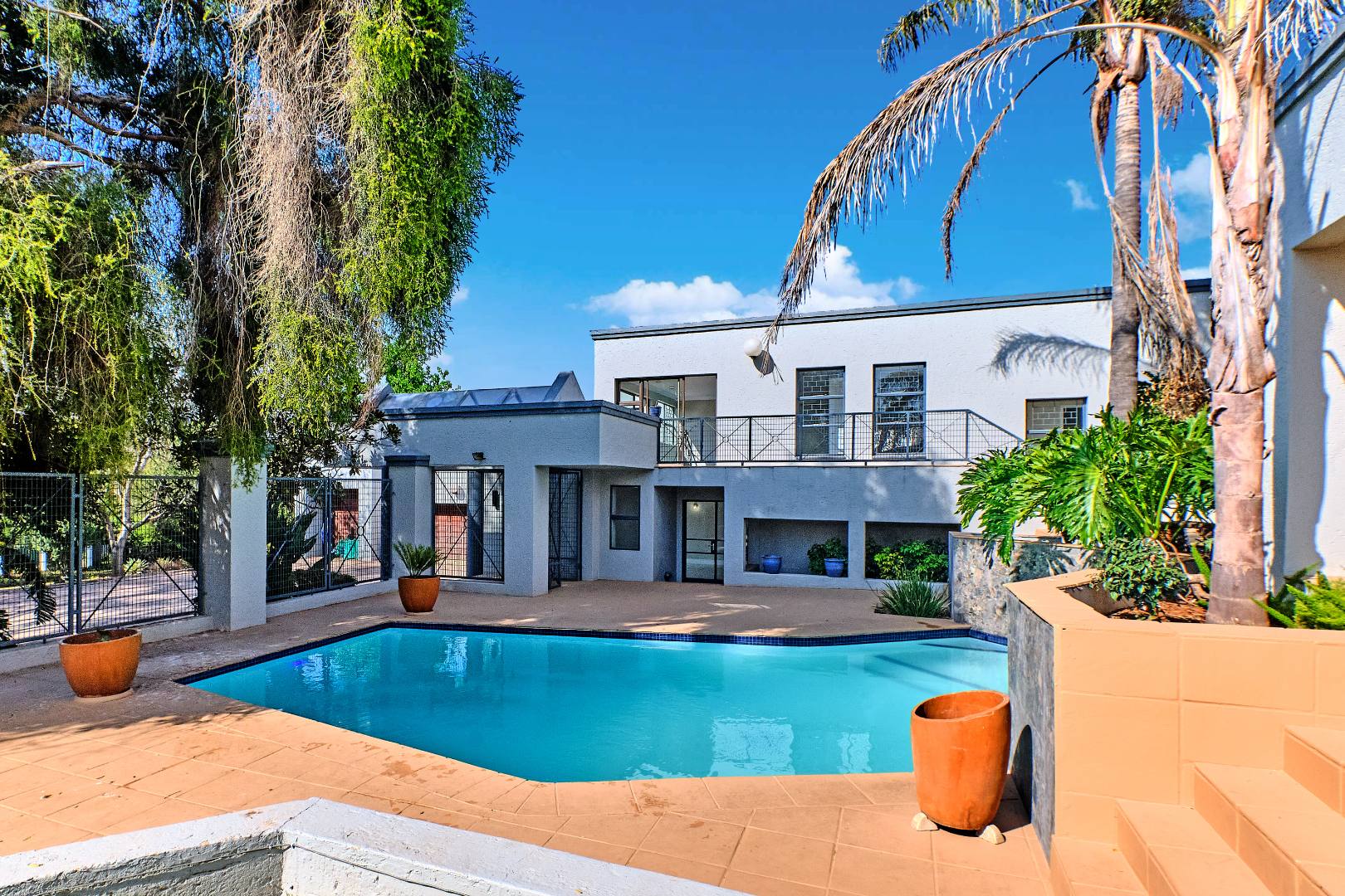 4 Bedroom House For Sale in Fairland RE/MAX™ of Southern Africa