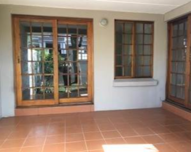 2 Bedroom Apartment / Flat To Rent in Hyde Park RE/MAX™ of Southern