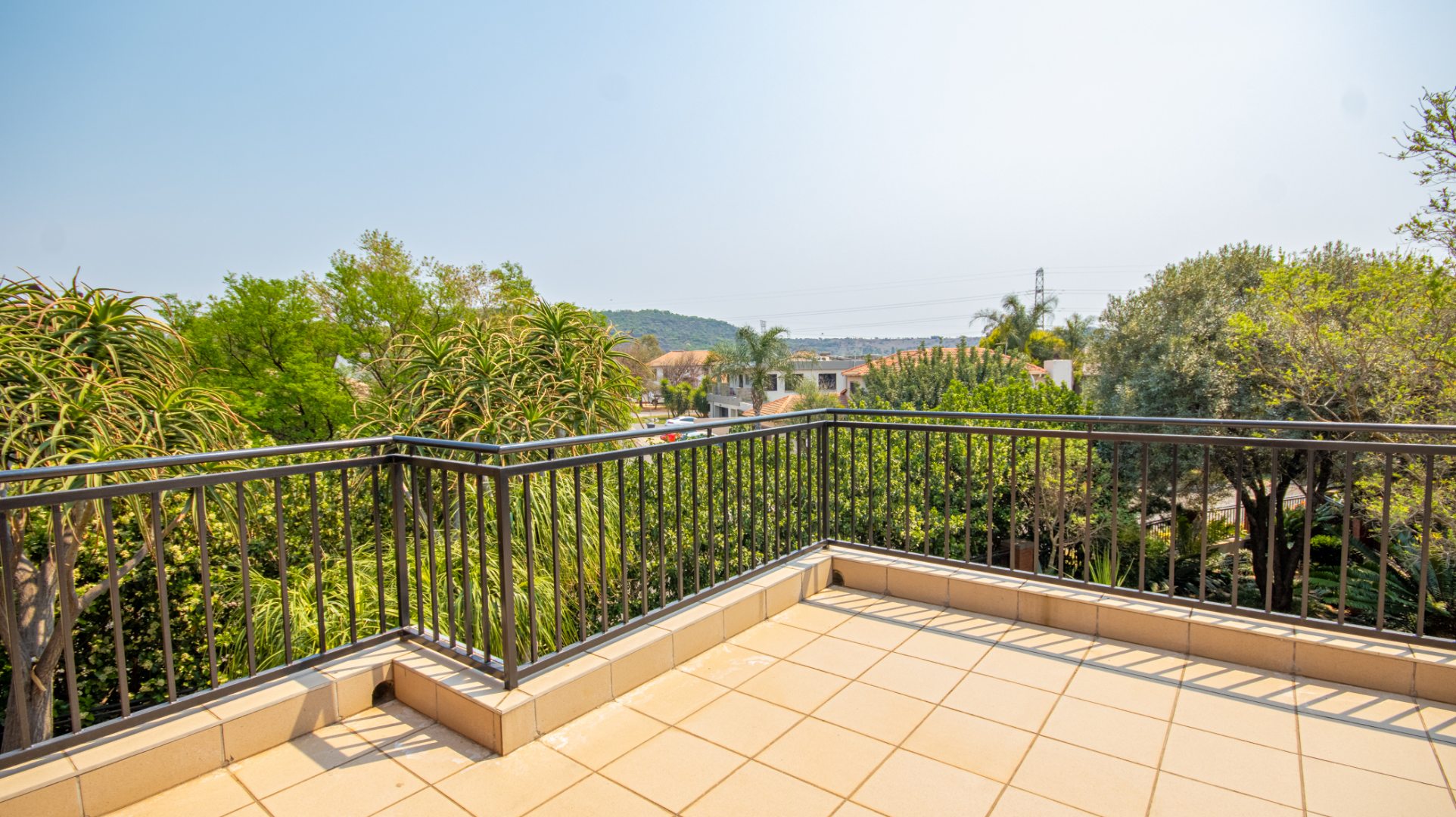 4 Bedroom House For Sale in Eldo Meadows RE/MAX™ of Southern Africa