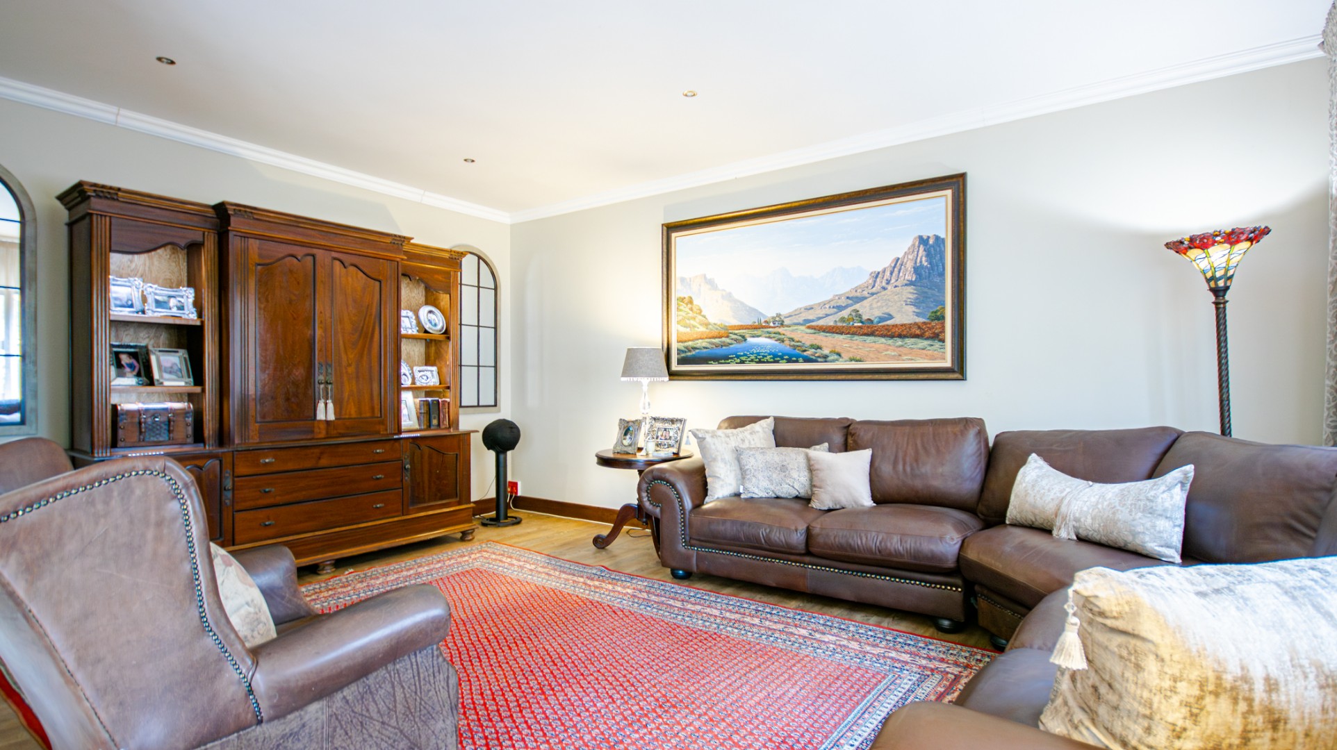 4 Bedroom House For Sale in Eldo Meadows RE/MAX™ of Southern Africa