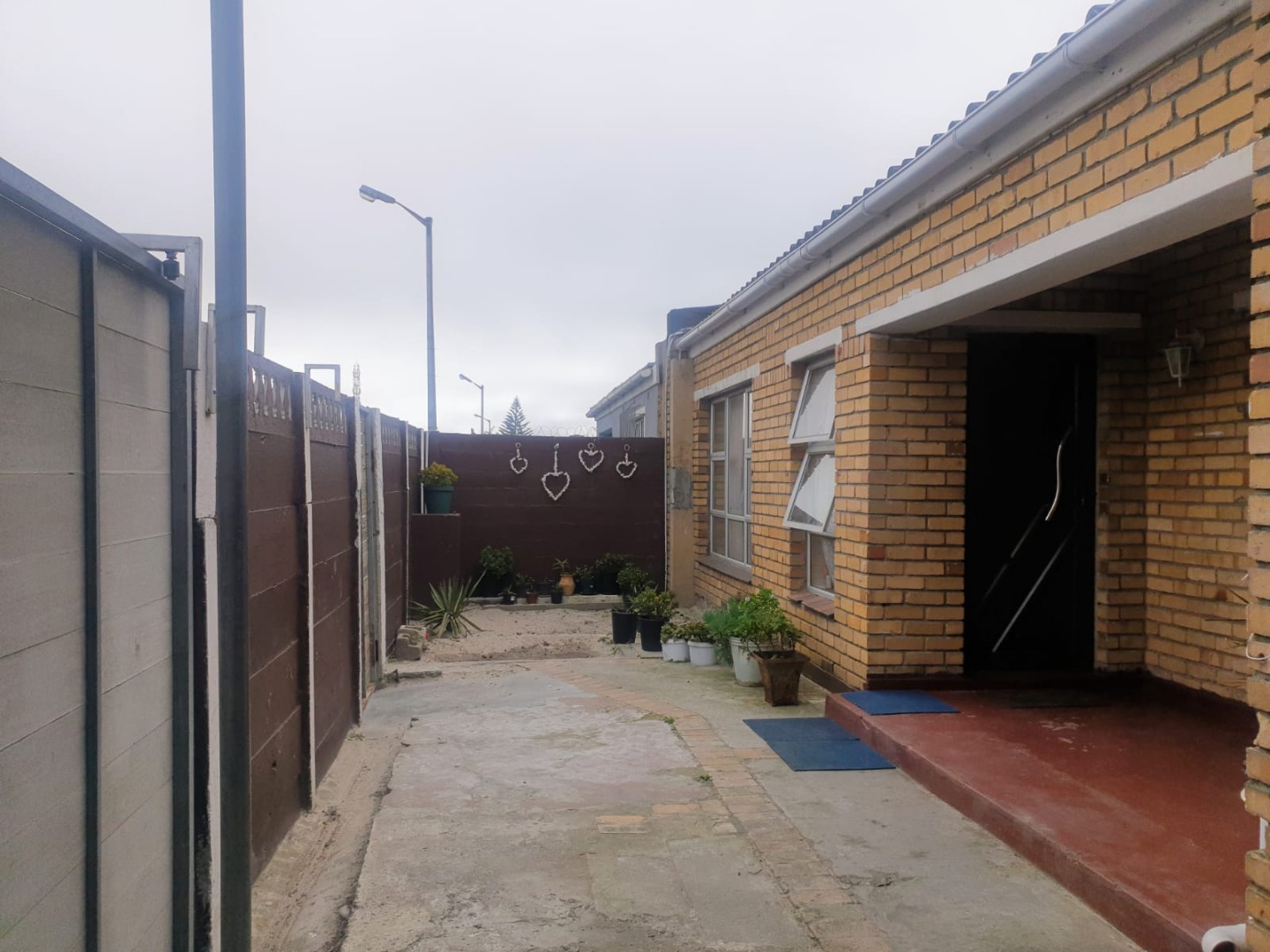 3 Bedroom House For Sale in Steenberg RE/MAX™ of Southern Africa