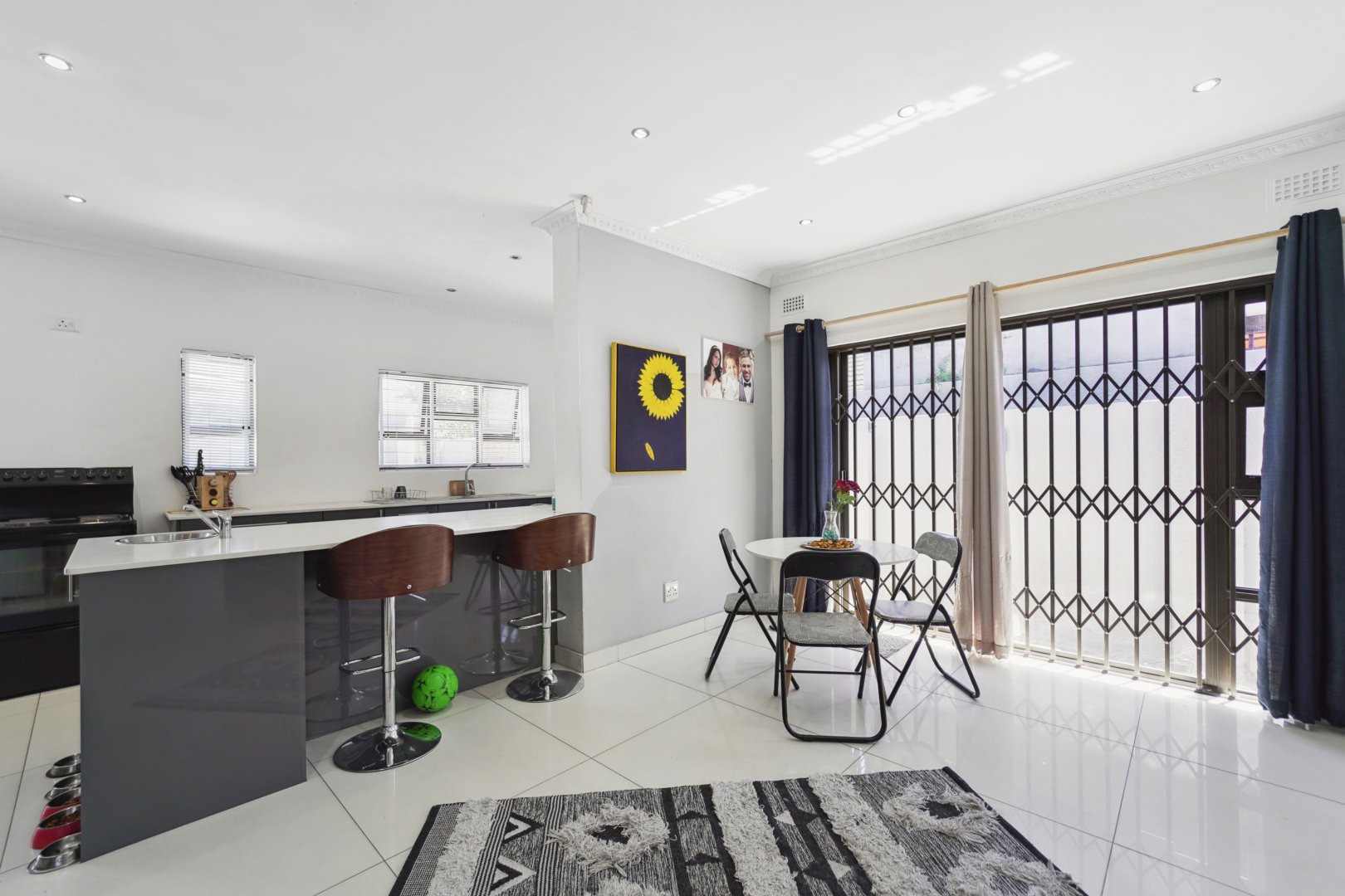 3 Bedroom House For Sale in Plumstead RE/MAX™ of Southern Africa