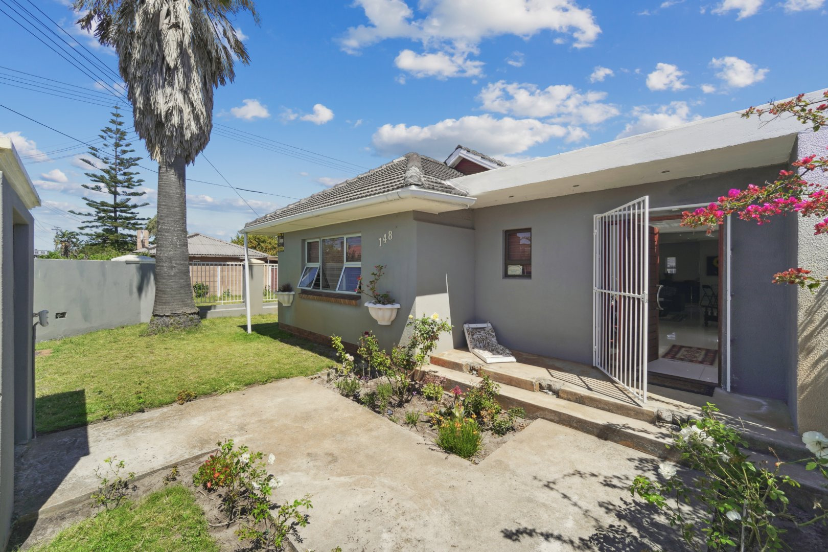 3 Bedroom House For Sale in Plumstead RE/MAX™ of Southern Africa