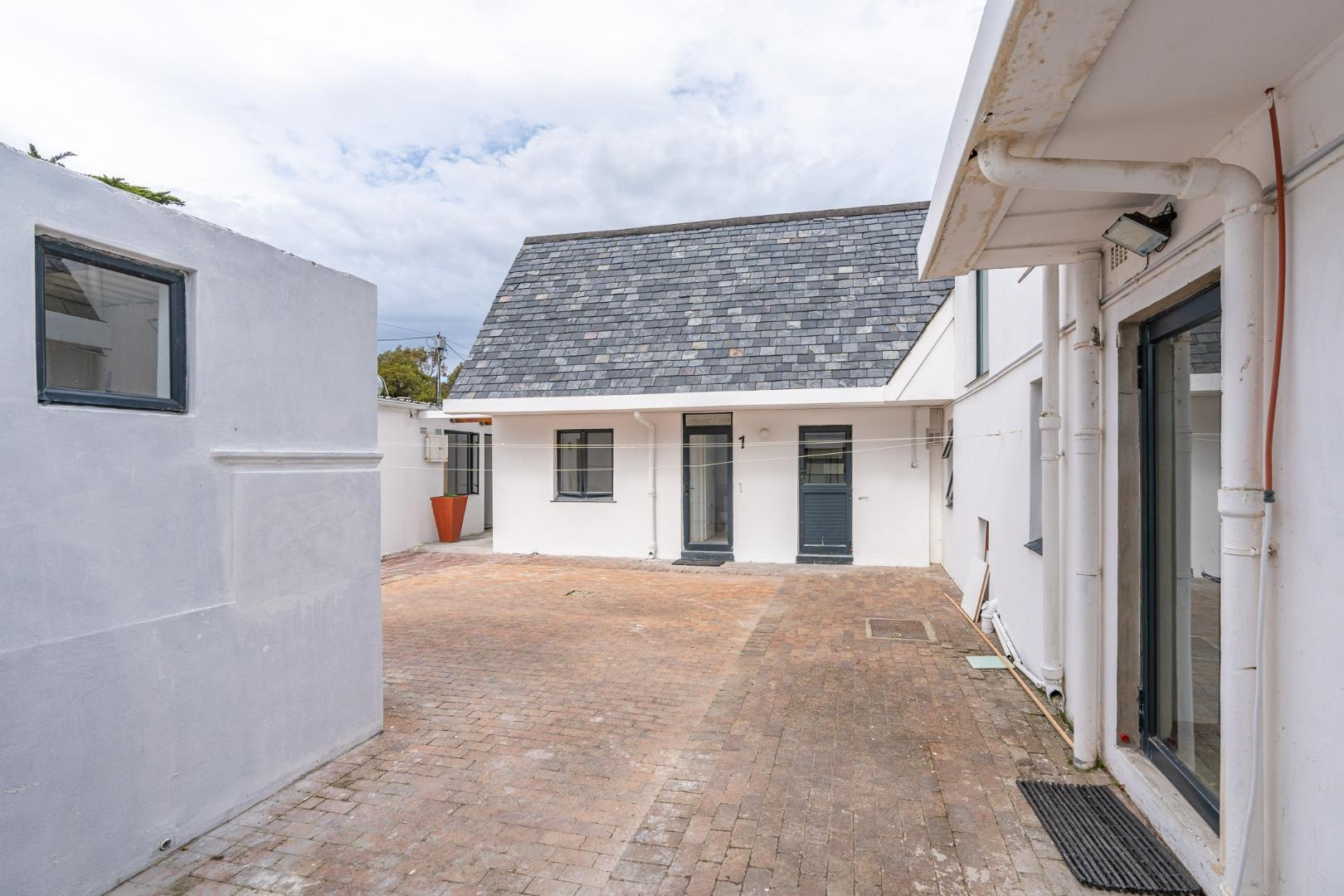 Apartment / Flat in Milnerton Central To Rent RE/MAX™ of Southern Africa