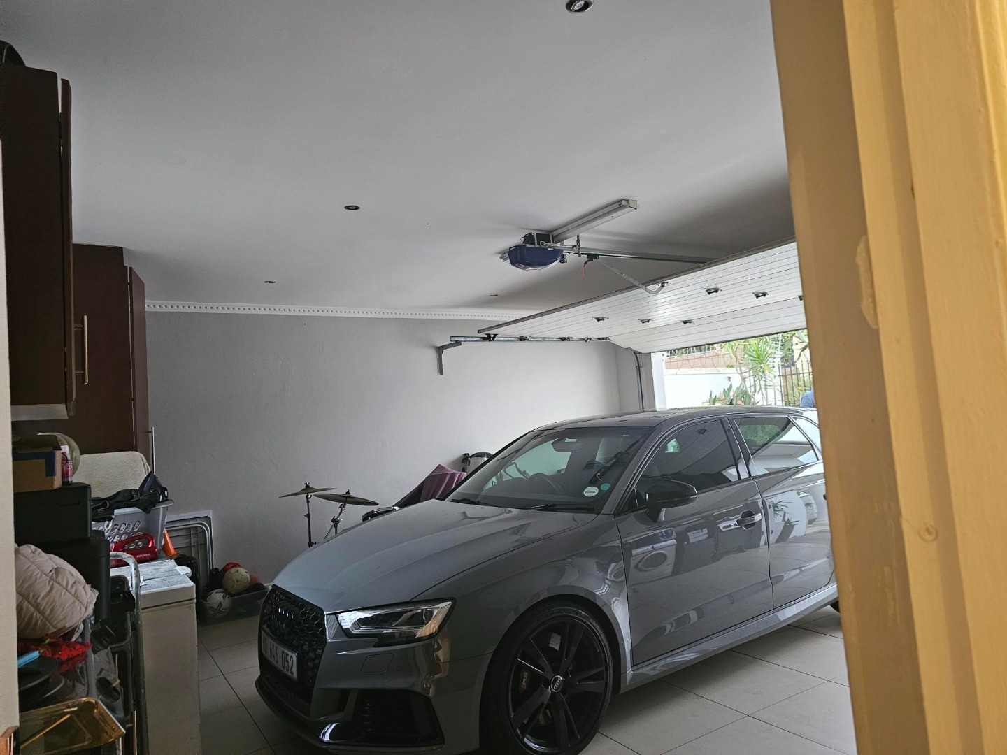 3 Bedroom House To Rent in Newlands West RE/MAX™ of Southern Africa