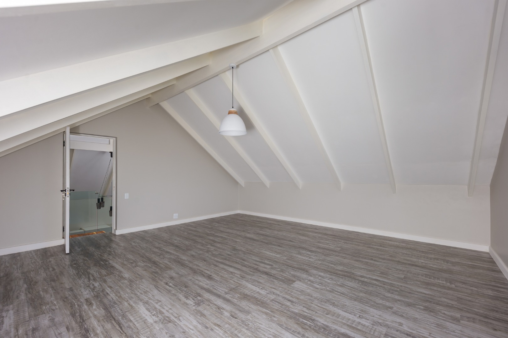 3 Bedroom House For Sale in Blue Mountain Village RE/MAX™ of Southern