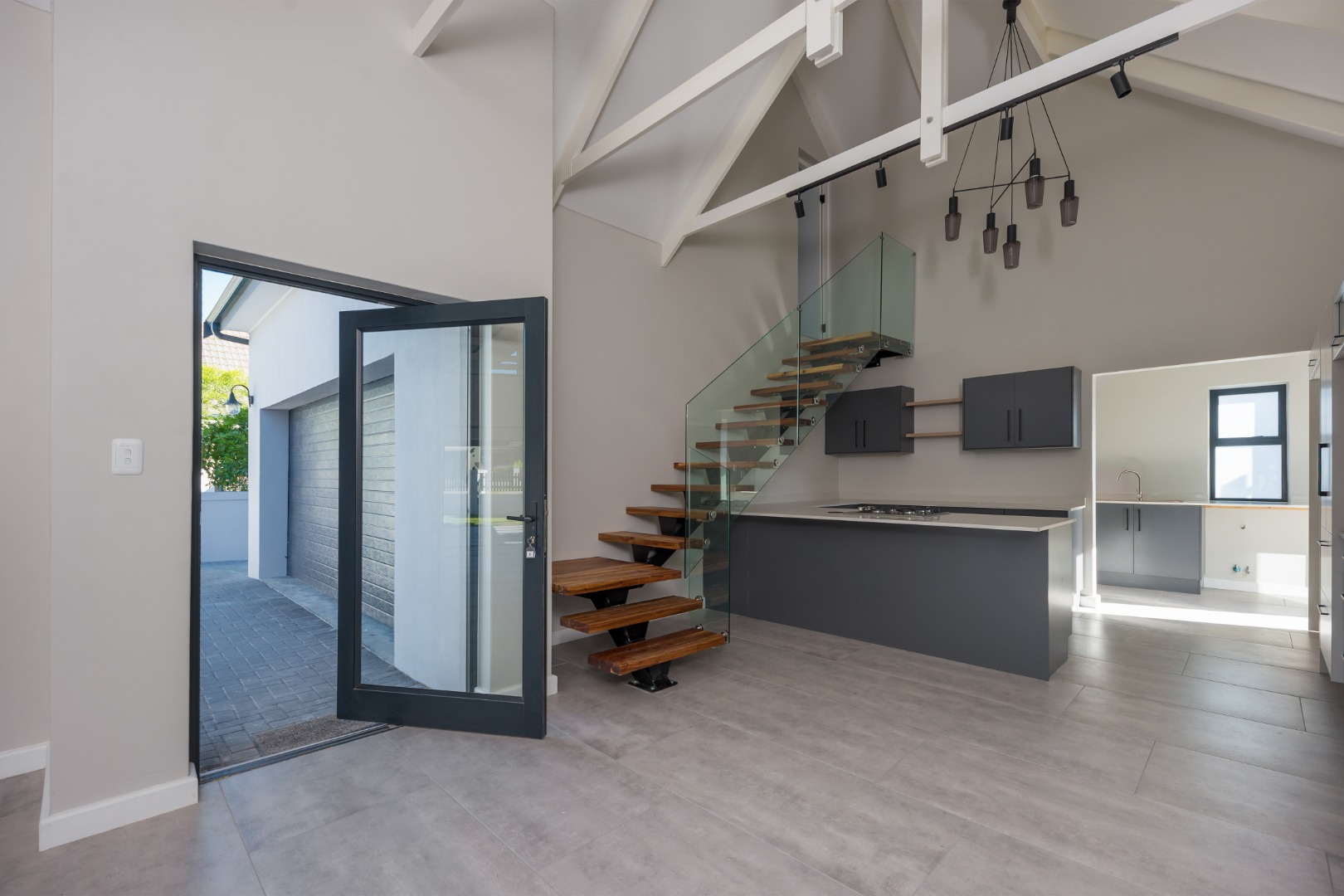 3 Bedroom House For Sale in Blue Mountain Village RE/MAX™ of Southern