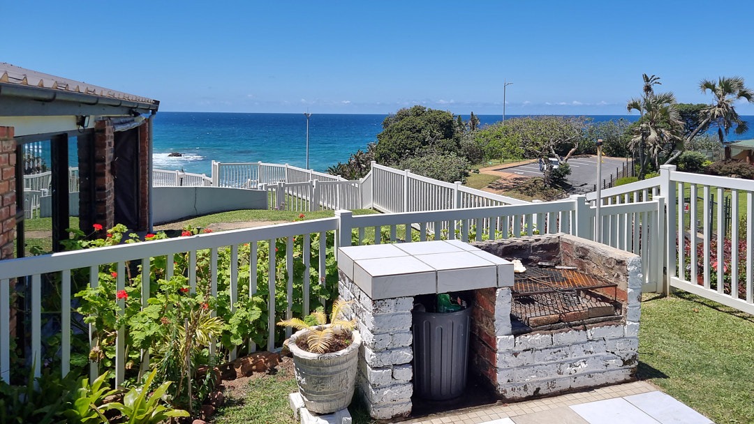 2 Bedroom Townhouse for Sale in Margate in Margate