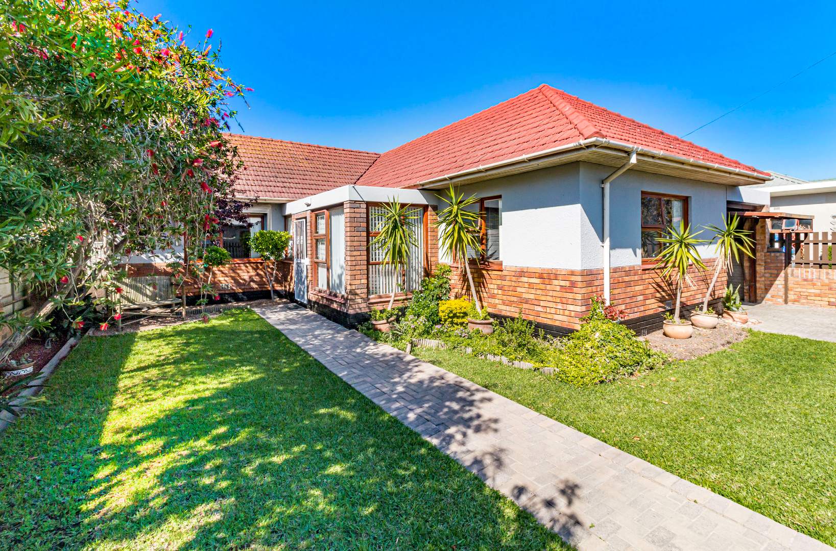 3 Bedroom House For Sale in Strand North RE/MAX™ of Southern Africa