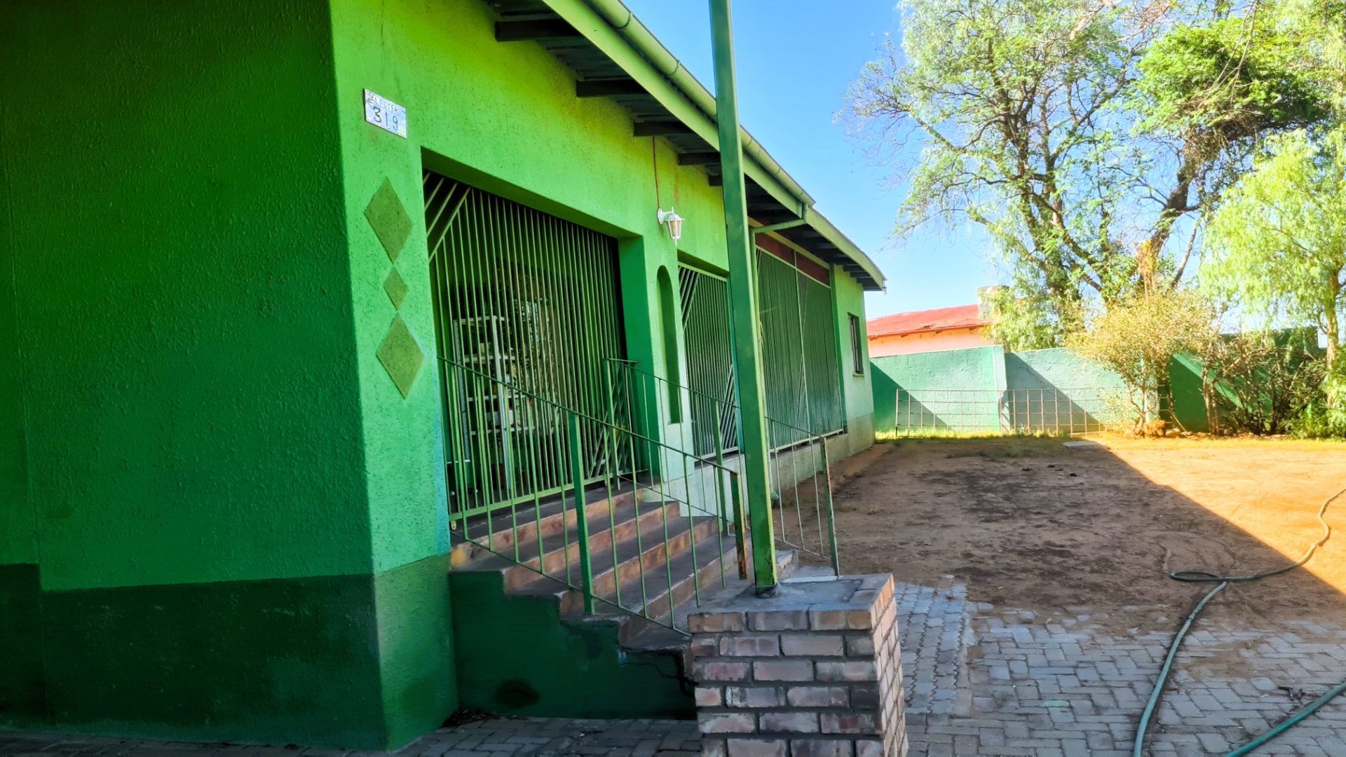 5 Bedroom House For Sale in Outjo RE/MAX™ of Southern Africa