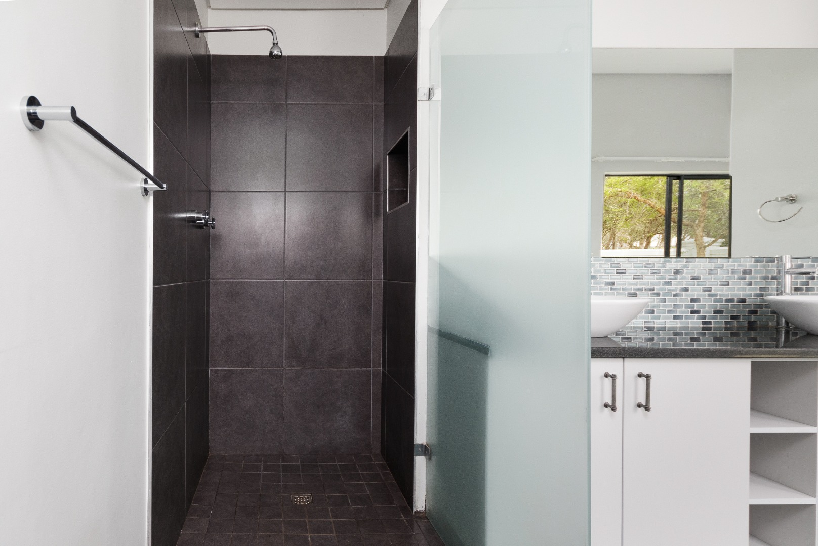 3 Bedroom House For Sale in Croydon Olive Estate RE/MAX™ of Southern