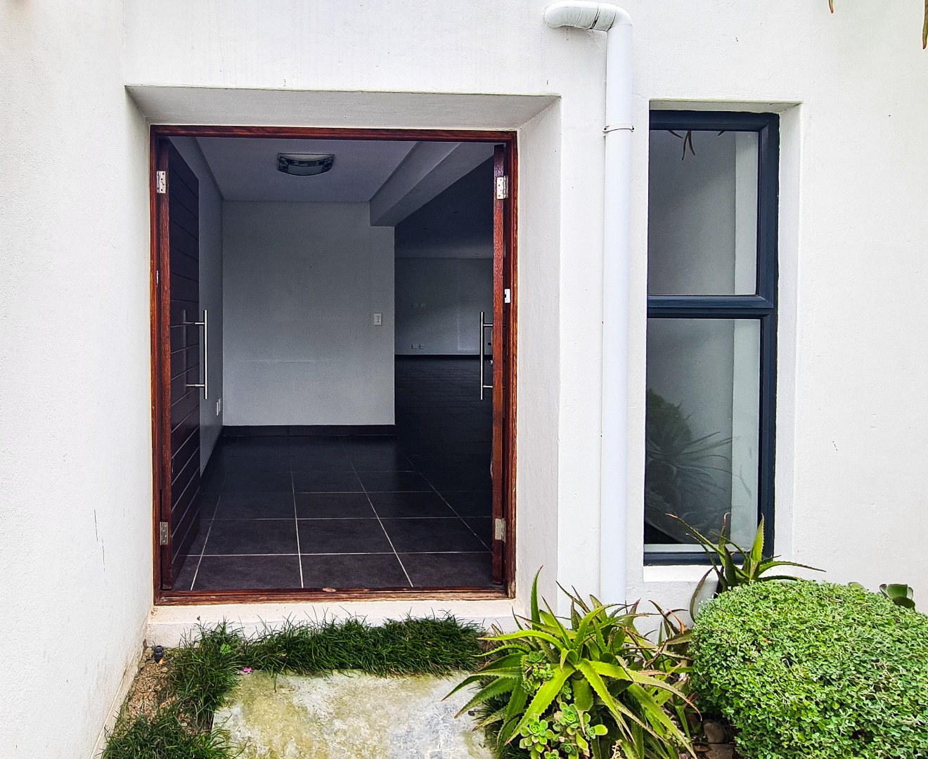 3 Bedroom House For Sale in Croydon Olive Estate RE/MAX™ of Southern