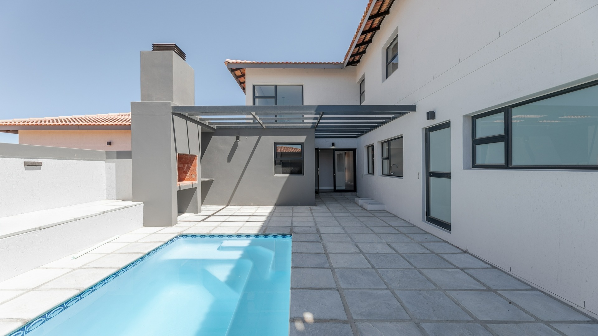 4 Bedroom House For Sale in Langebaan Country Estate RE/MAX™ of