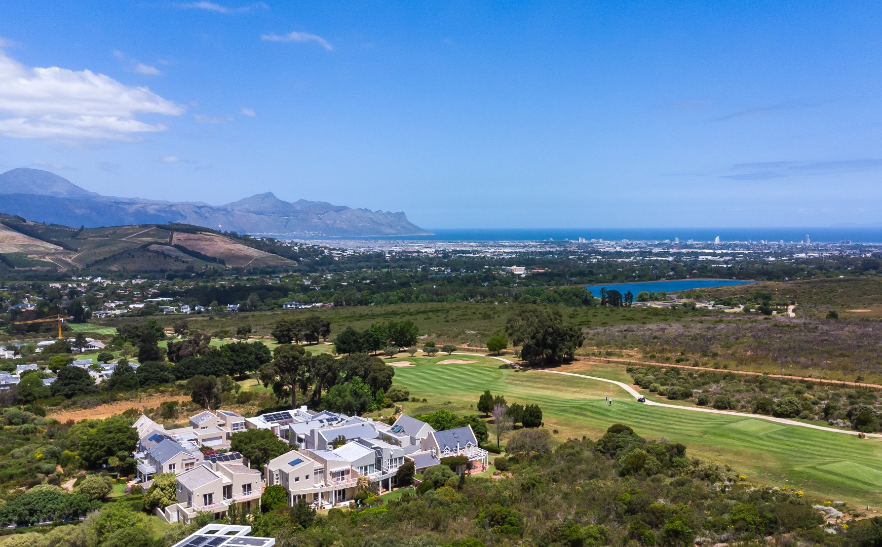 3 Bedroom House For Sale in Erinvale Golf Estate RE/MAX™ of Southern