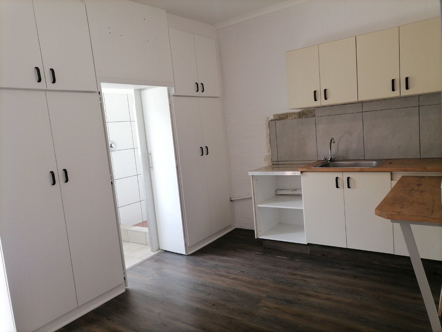 1 Bedroom House To Rent in Lotus River RE/MAX™ of Southern Africa